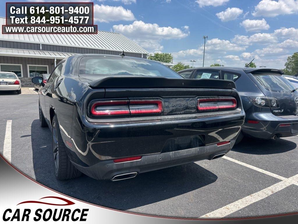Dodge Challenger  2022