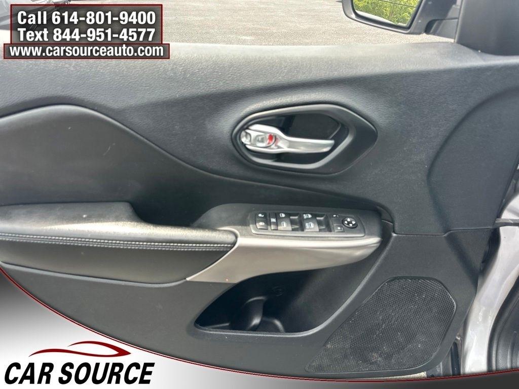 Jeep Cherokee  2019