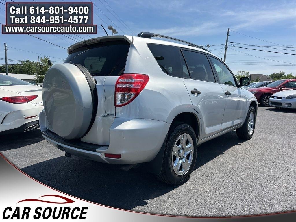 Toyota RAV4  2010