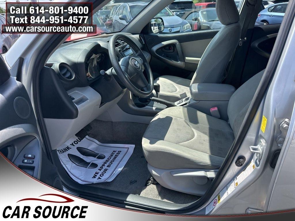 Toyota RAV4  2010