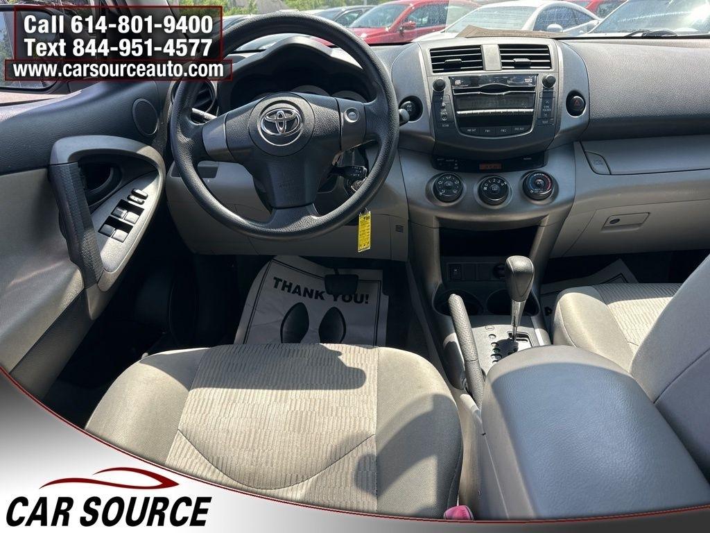 Toyota RAV4  2010