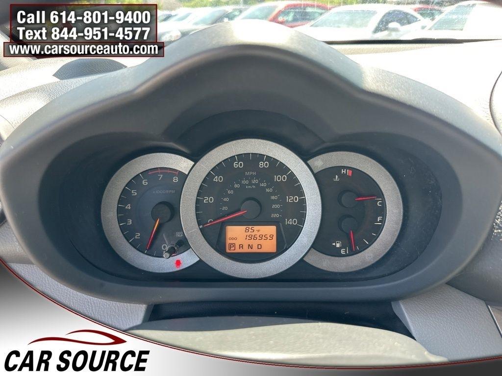 Toyota RAV4  2010