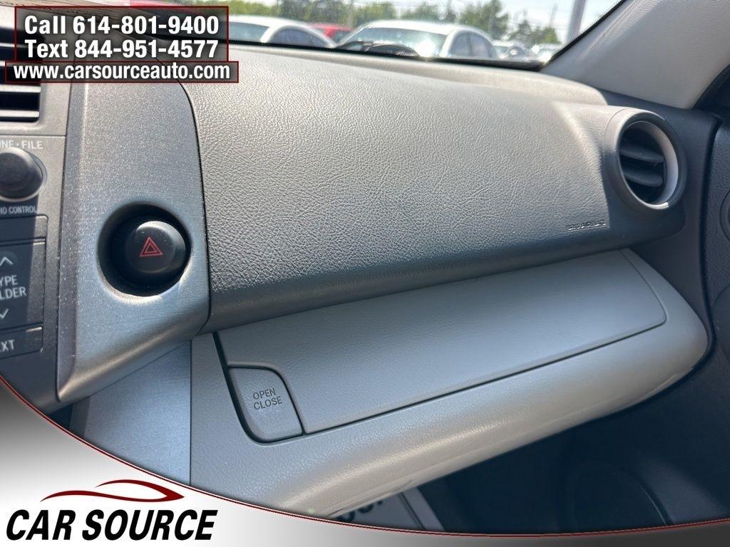 Toyota RAV4  2010