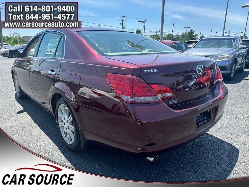 Toyota Avalon  2008