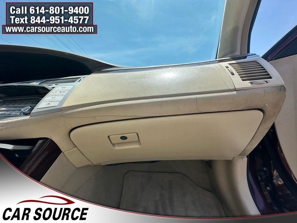 Toyota Avalon  2008
