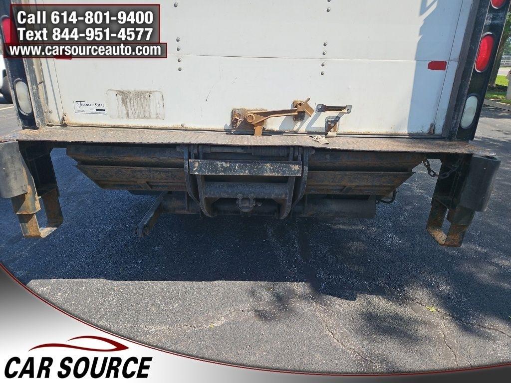 Isuzu NPR  2019