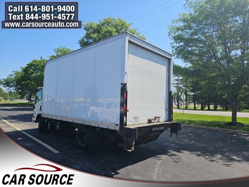 Isuzu NPR  2019