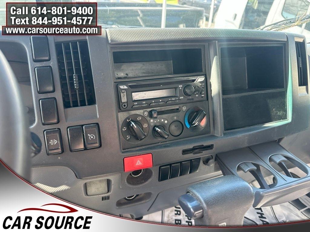 Isuzu NPR  2019