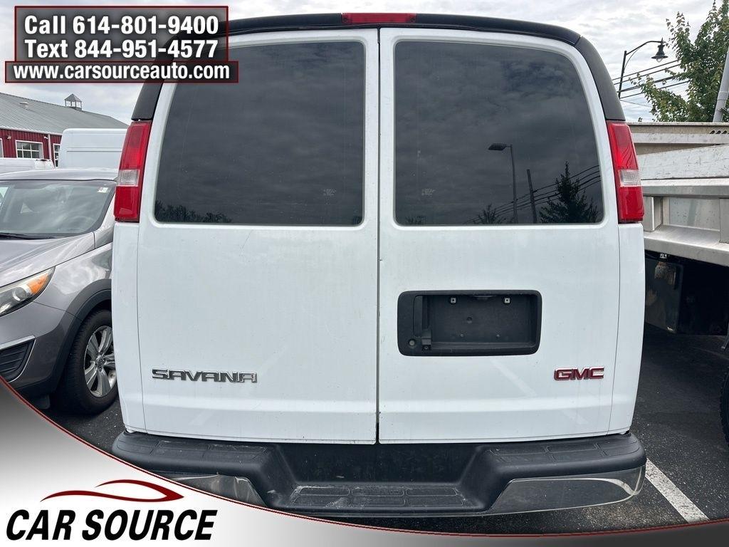 GMC Savana Cargo Van  2019
