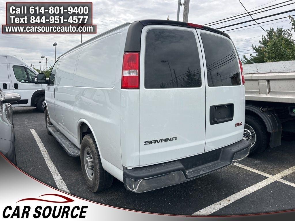 GMC Savana Cargo Van  2019
