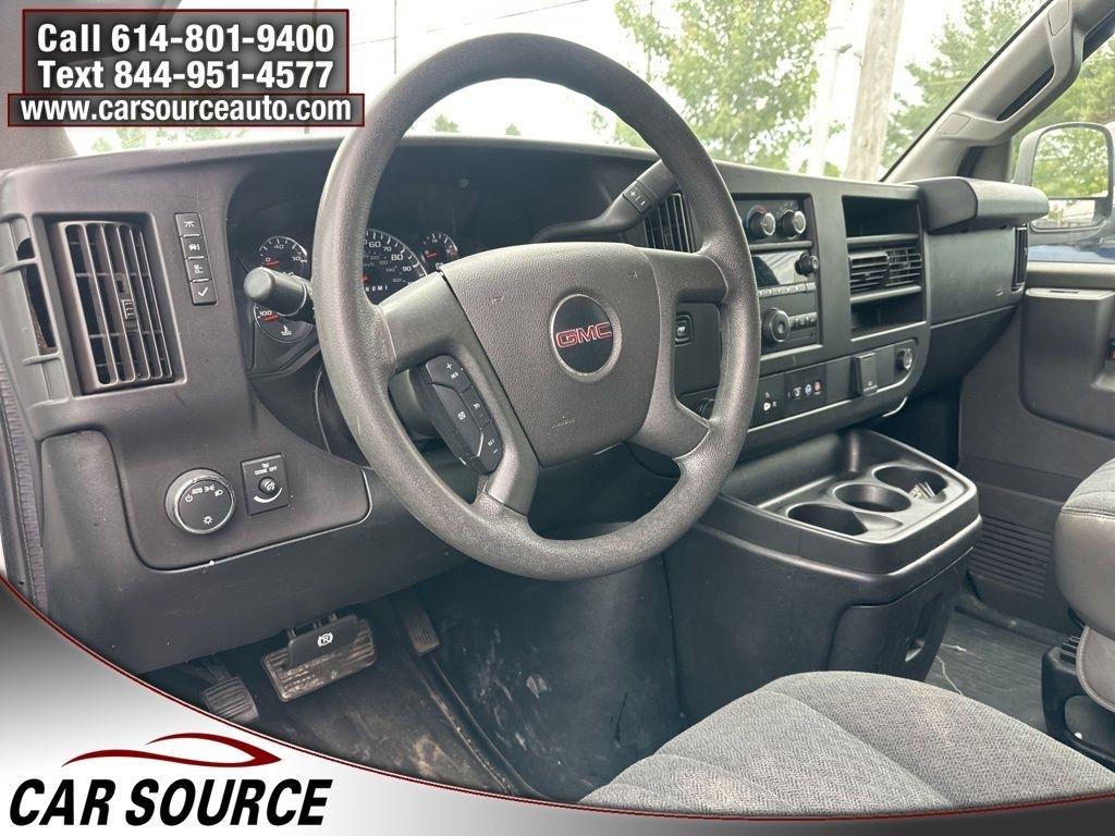 GMC Savana Cargo Van  2019