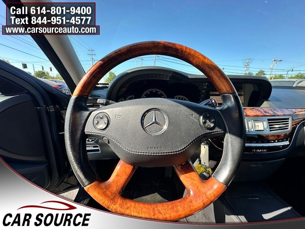 Mercedes-Benz S-Class  2008