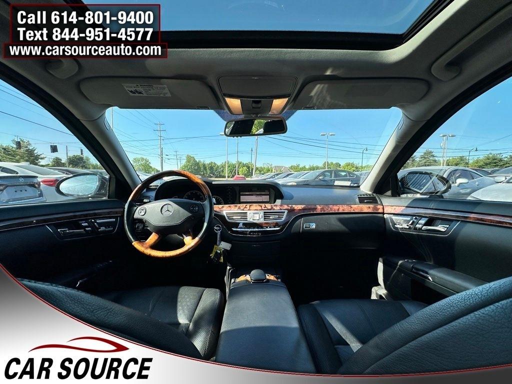 Mercedes-Benz S-Class  2008
