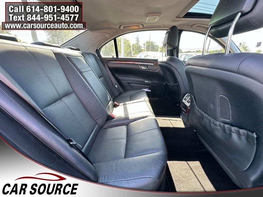 Mercedes-Benz S-Class  2008