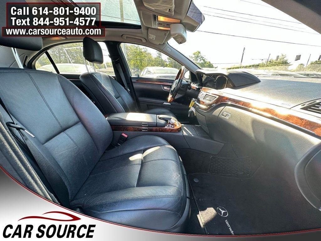 Mercedes-Benz S-Class  2008