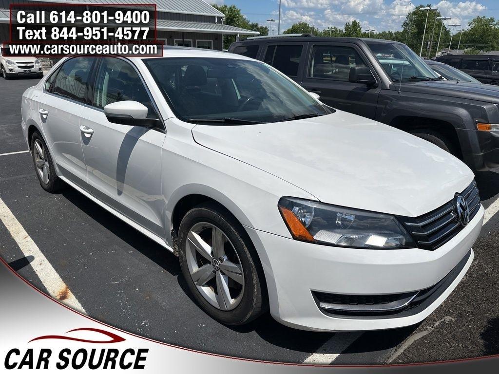 Volkswagen Passat  2012