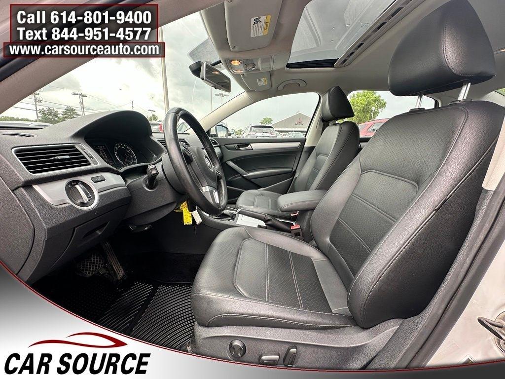 Volkswagen Passat  2012