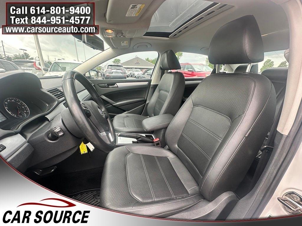 Volkswagen Passat  2012