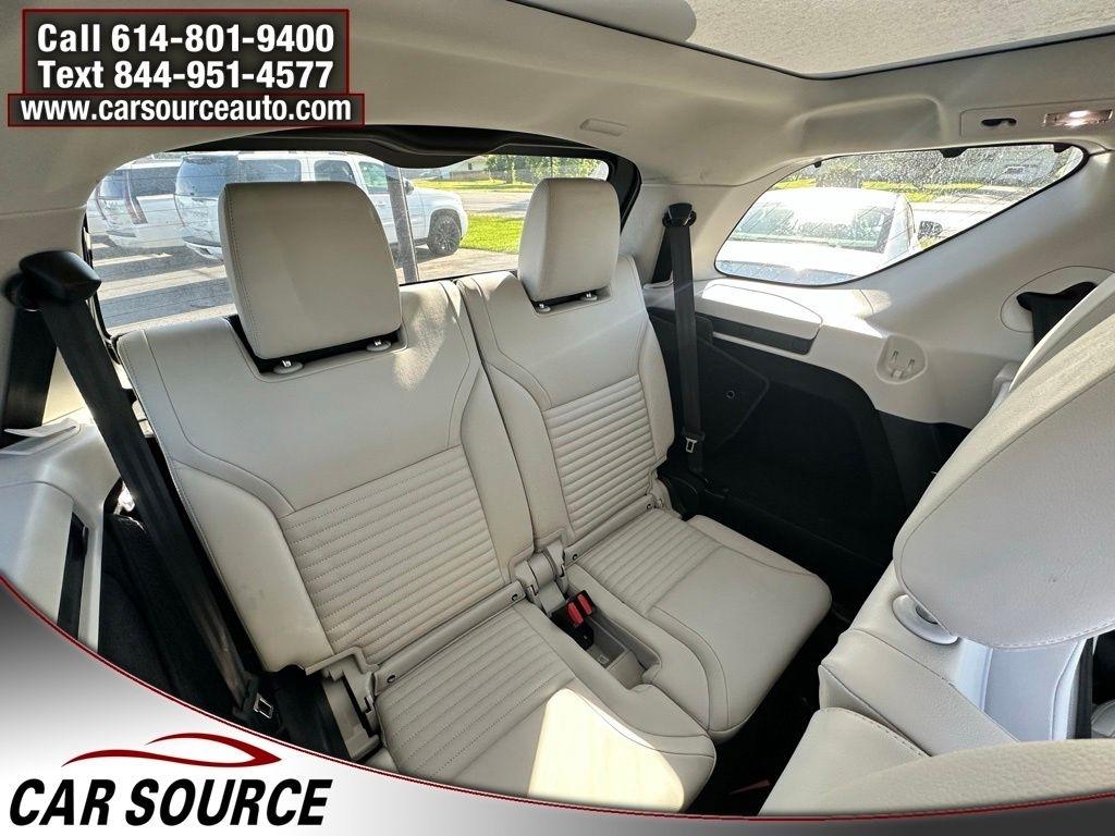 Land Rover Discovery  2025