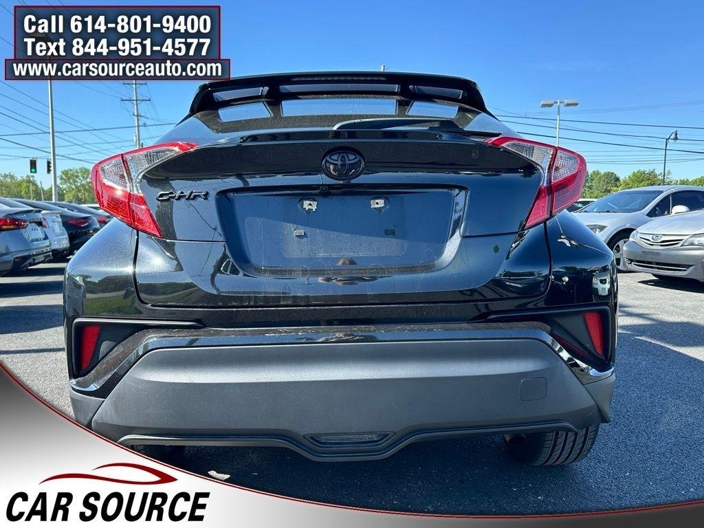 Toyota C-HR  2021