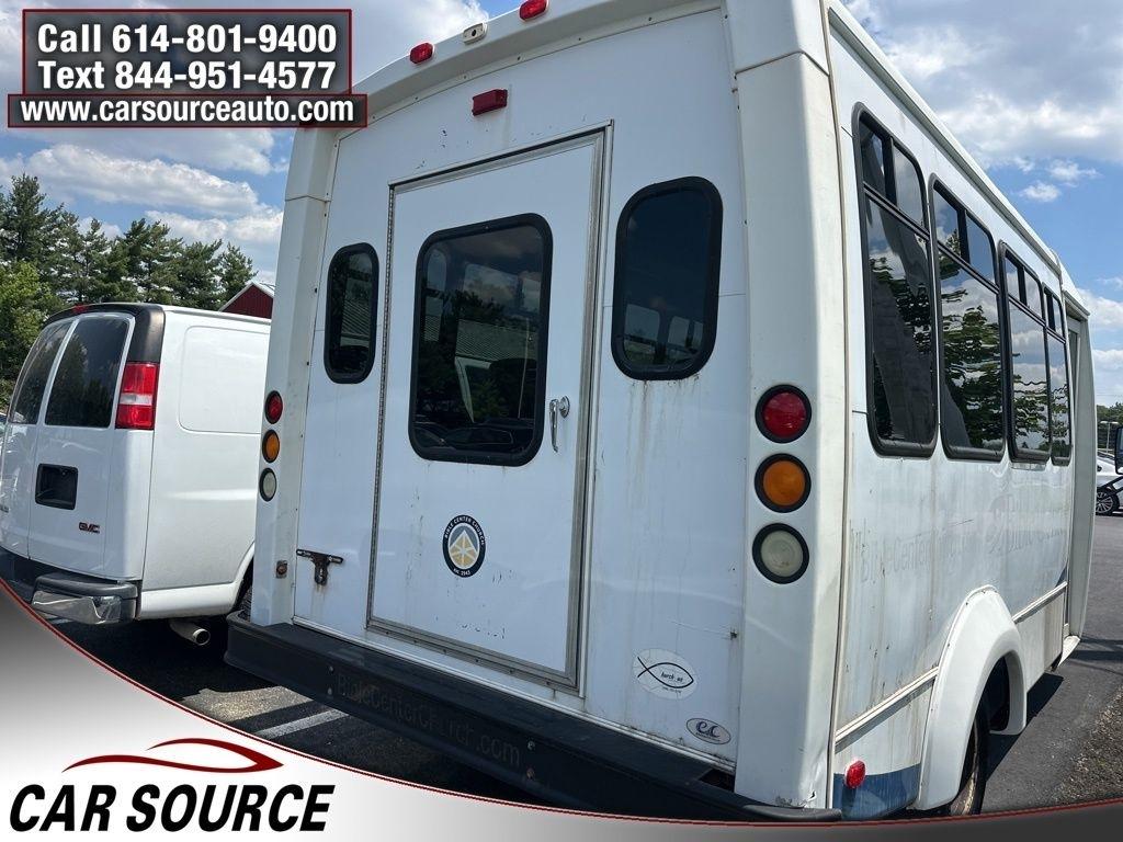 Ford Econoline Commercial Cutaway  2008