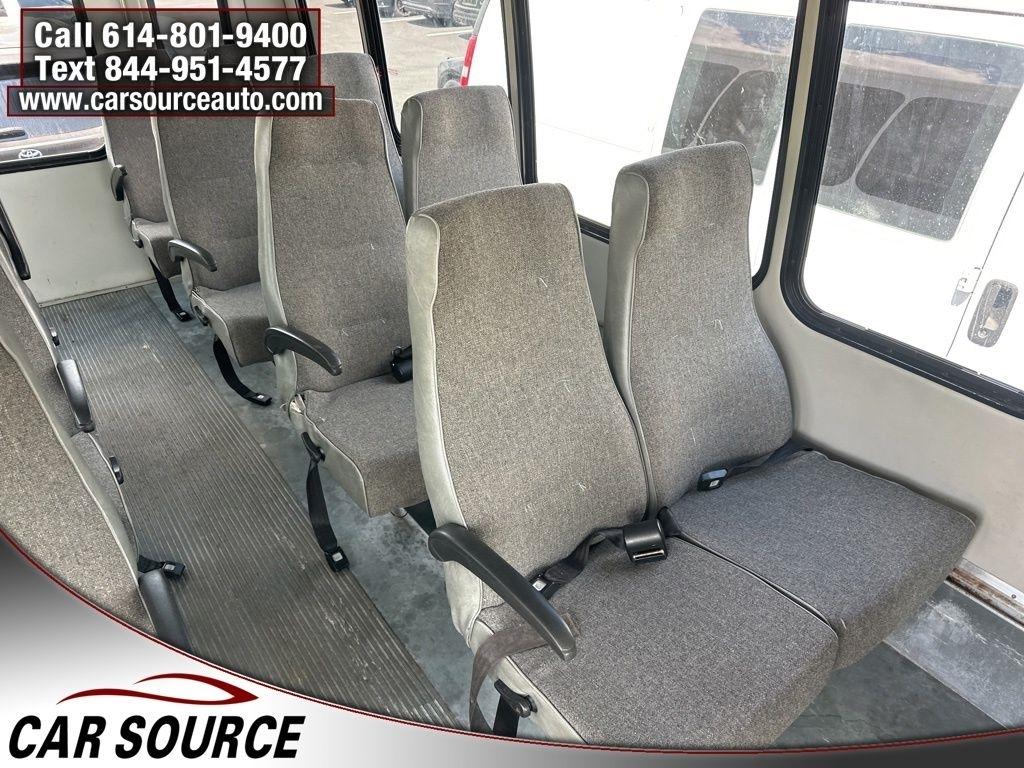 Ford Econoline Commercial Cutaway  2008