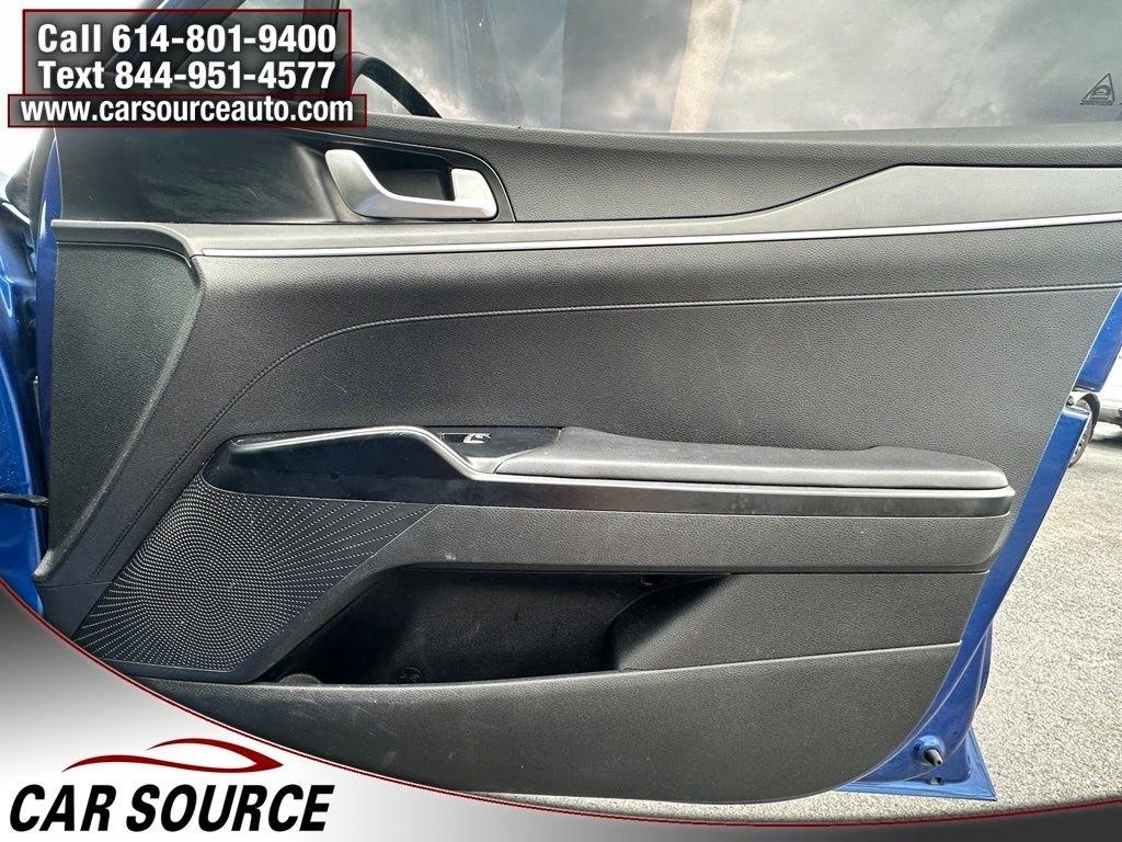 Kia K5  2021
