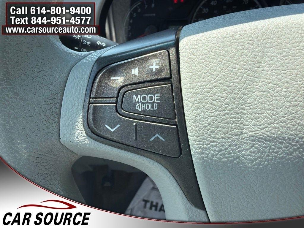 Toyota Sienna  2012