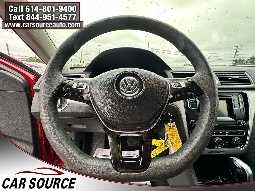 Volkswagen Passat  2016