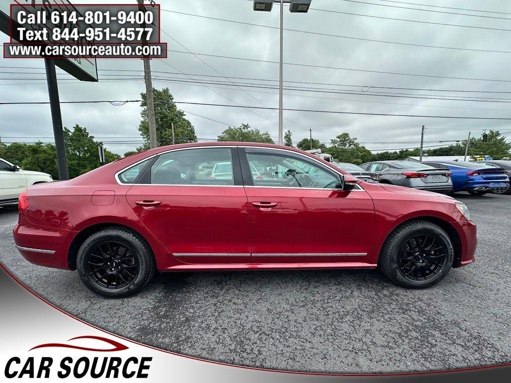Volkswagen Passat  2016
