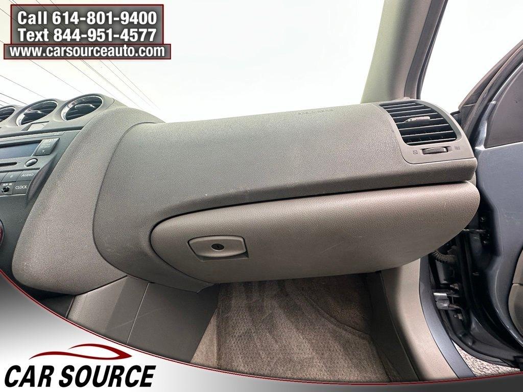 Nissan Altima  2010