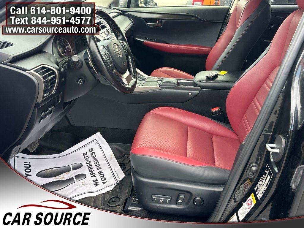 Lexus NX  2020