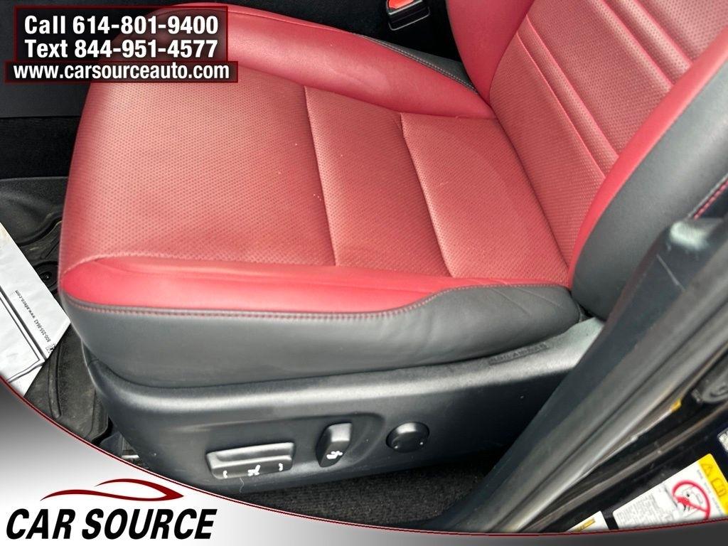 Lexus NX  2020