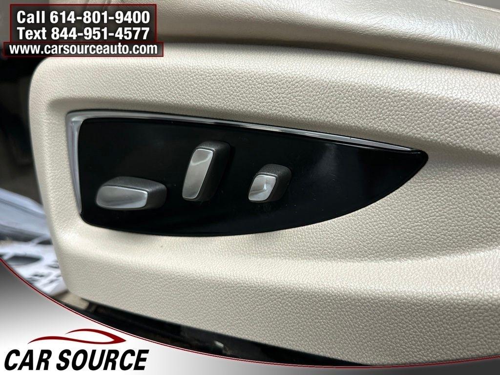 Cadillac Escalade  2015