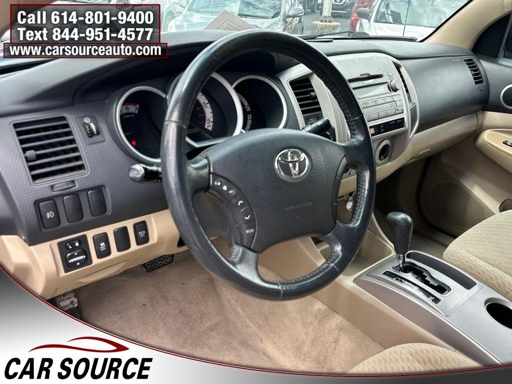 Toyota Tacoma  2011