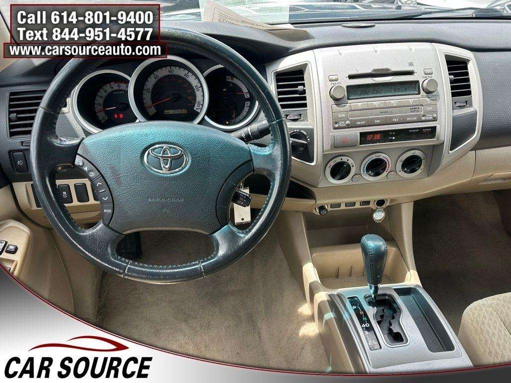 Toyota Tacoma  2011