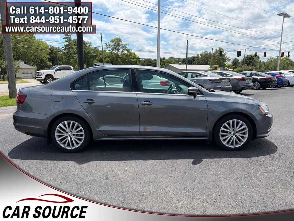 Volkswagen Jetta Sedan  2016