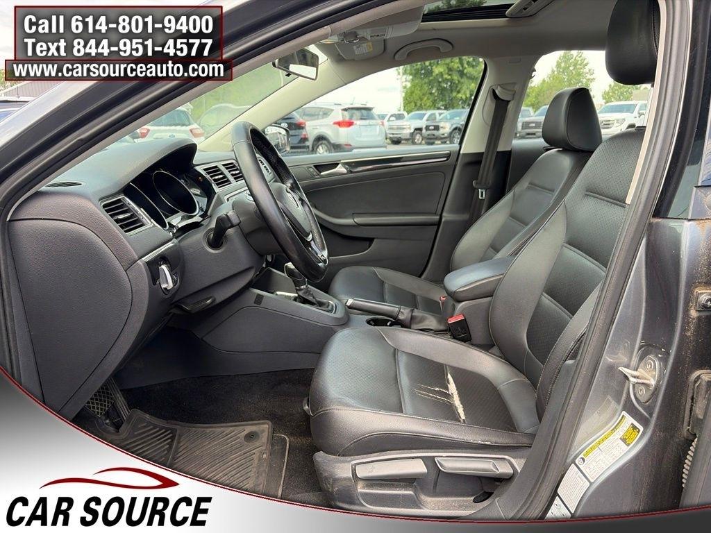 Volkswagen Jetta Sedan  2016