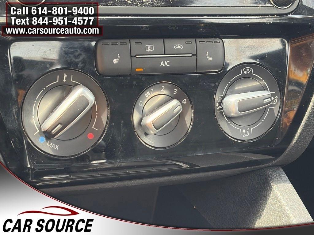 Volkswagen Jetta Sedan  2016