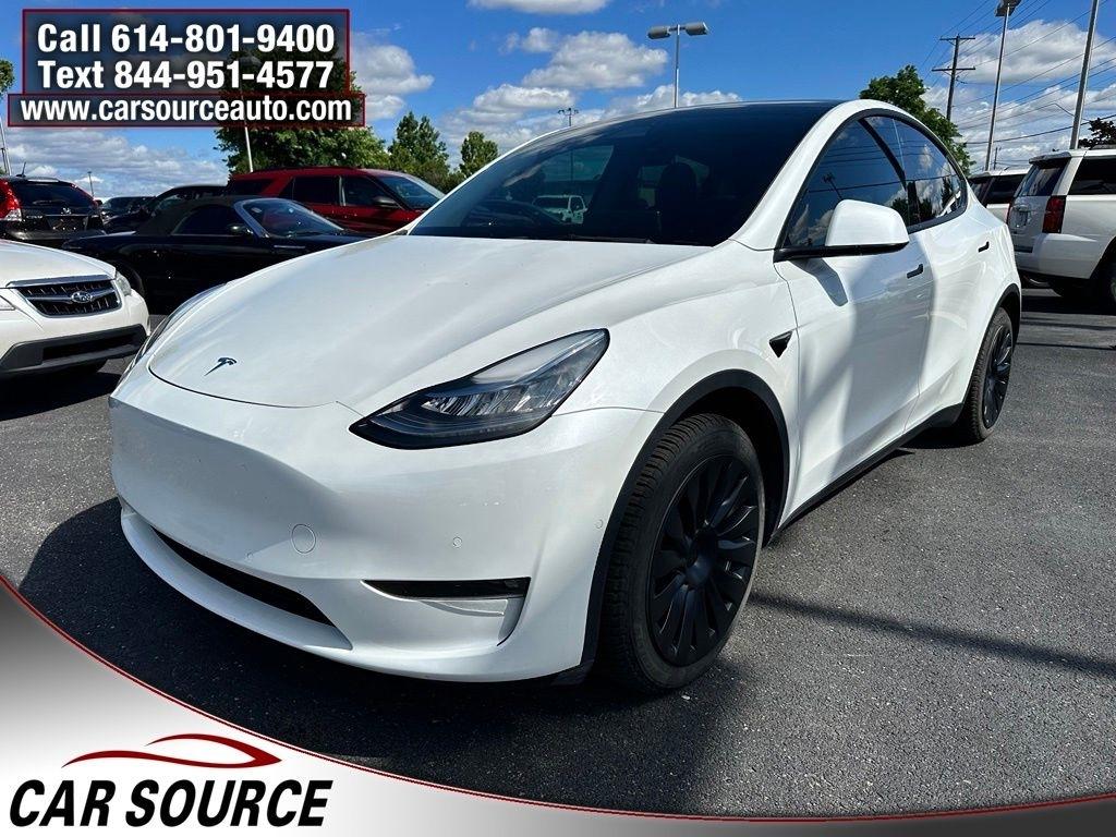 Tesla Model Y  2021