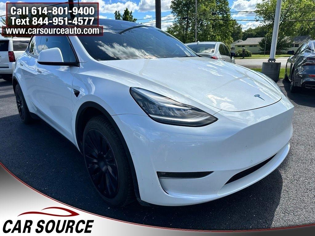 Tesla Model Y  2021
