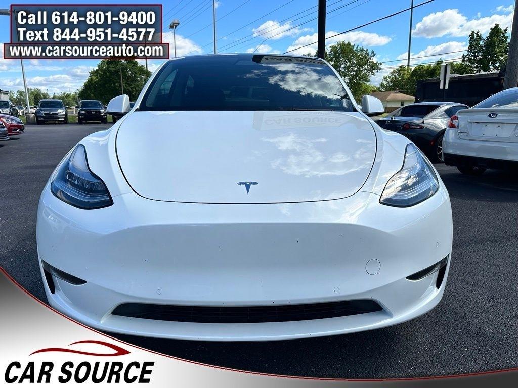 Tesla Model Y  2021