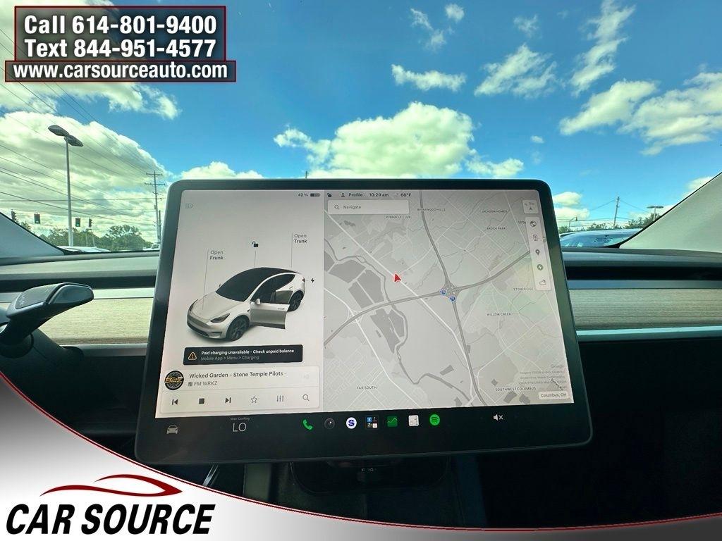 Tesla Model Y  2021