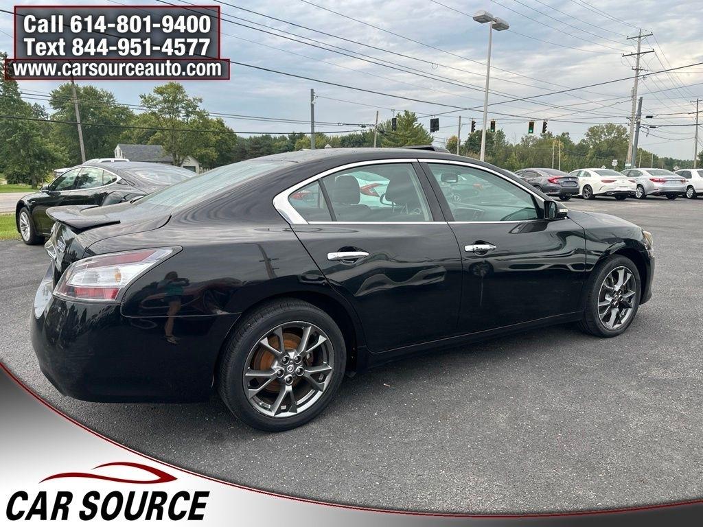 Nissan Maxima  2014