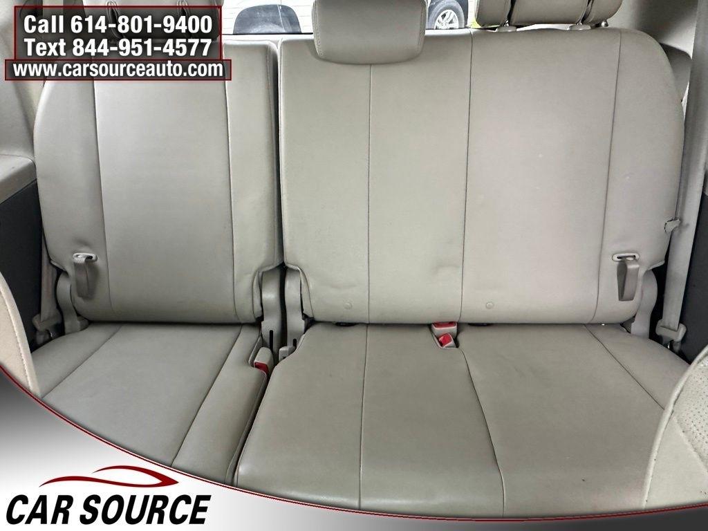 Toyota Sienna  2013