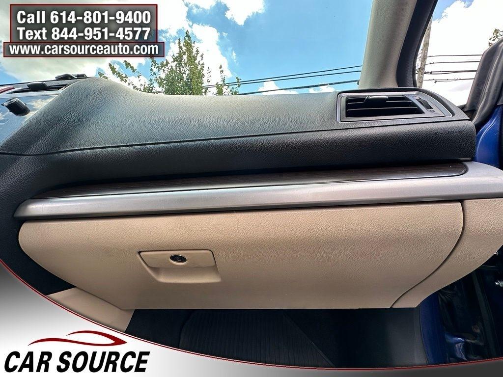 Subaru Legacy  2016