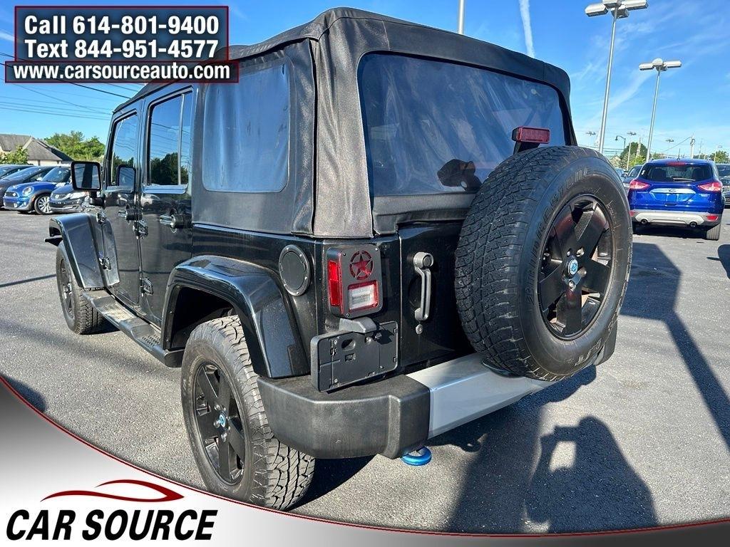 Jeep Wrangler Unlimited  2012