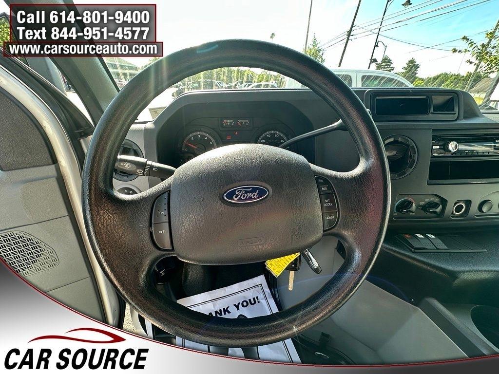 Ford Econoline Commercial Cutaway  2010