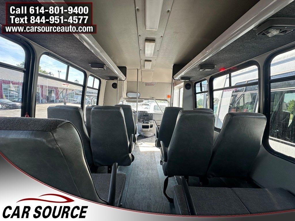 Ford Econoline Commercial Cutaway  2010