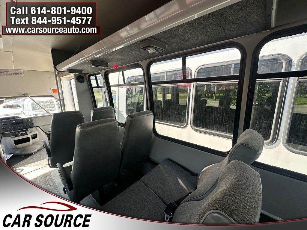 Ford Econoline Commercial Cutaway  2010